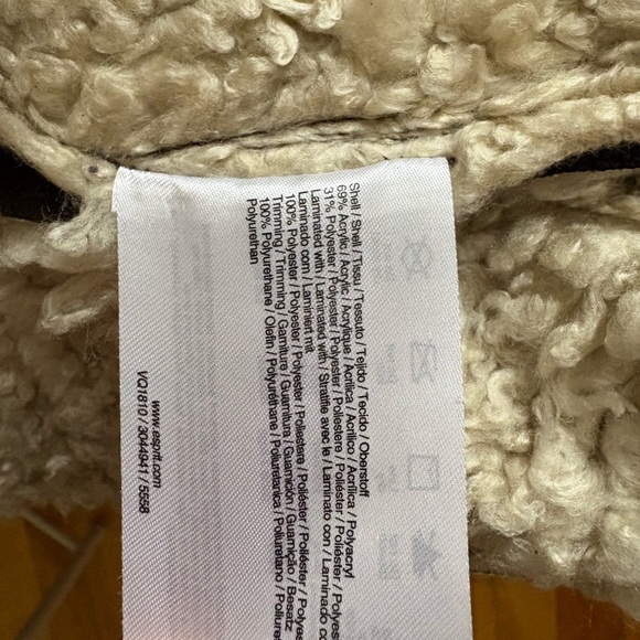 Y2K Esprit shearling vest 🤎 ( size 6 - small) - Picture 6 of 7